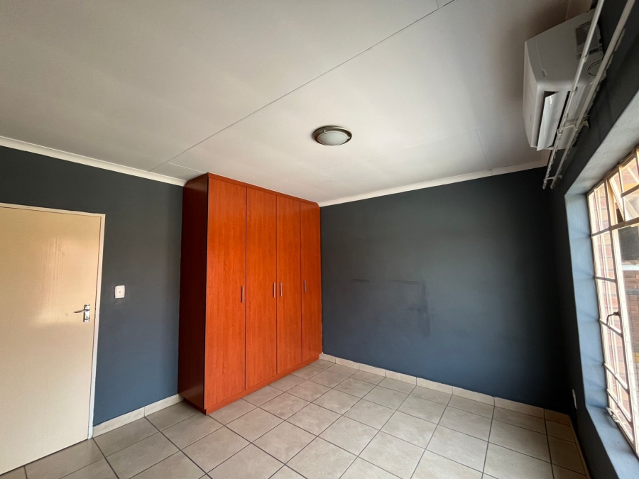 3 Bedroom Property for Sale in Waterval East North West
